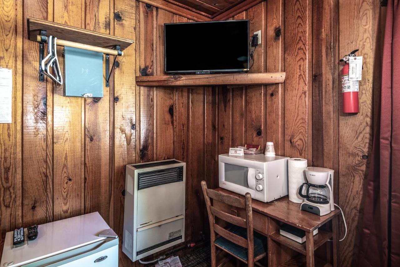 Apache Village 9, Queen Bed, Midtown, Pet Friendly, Sleeps 2 Ruidoso Exterior photo