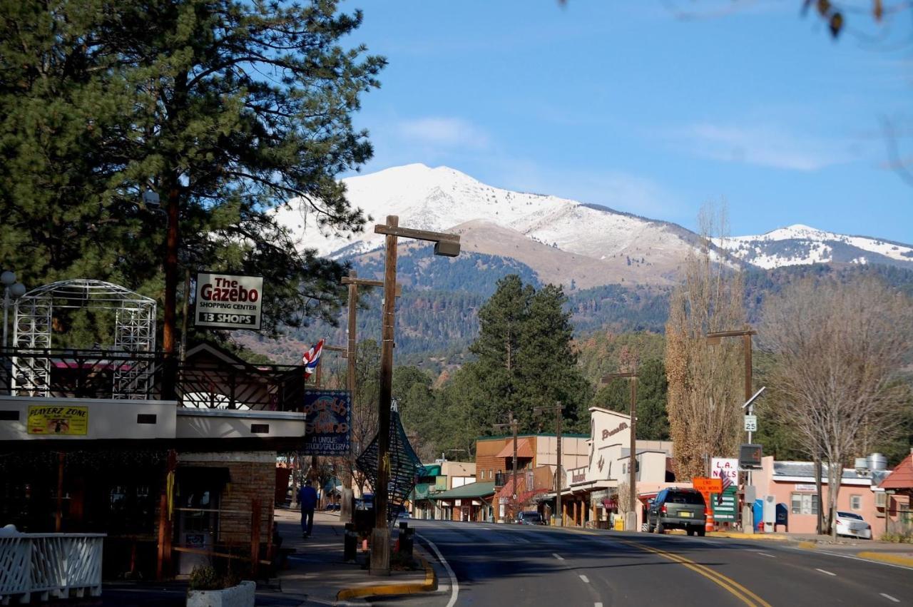 Apache Village 9, Queen Bed, Midtown, Pet Friendly, Sleeps 2 Ruidoso Exterior photo