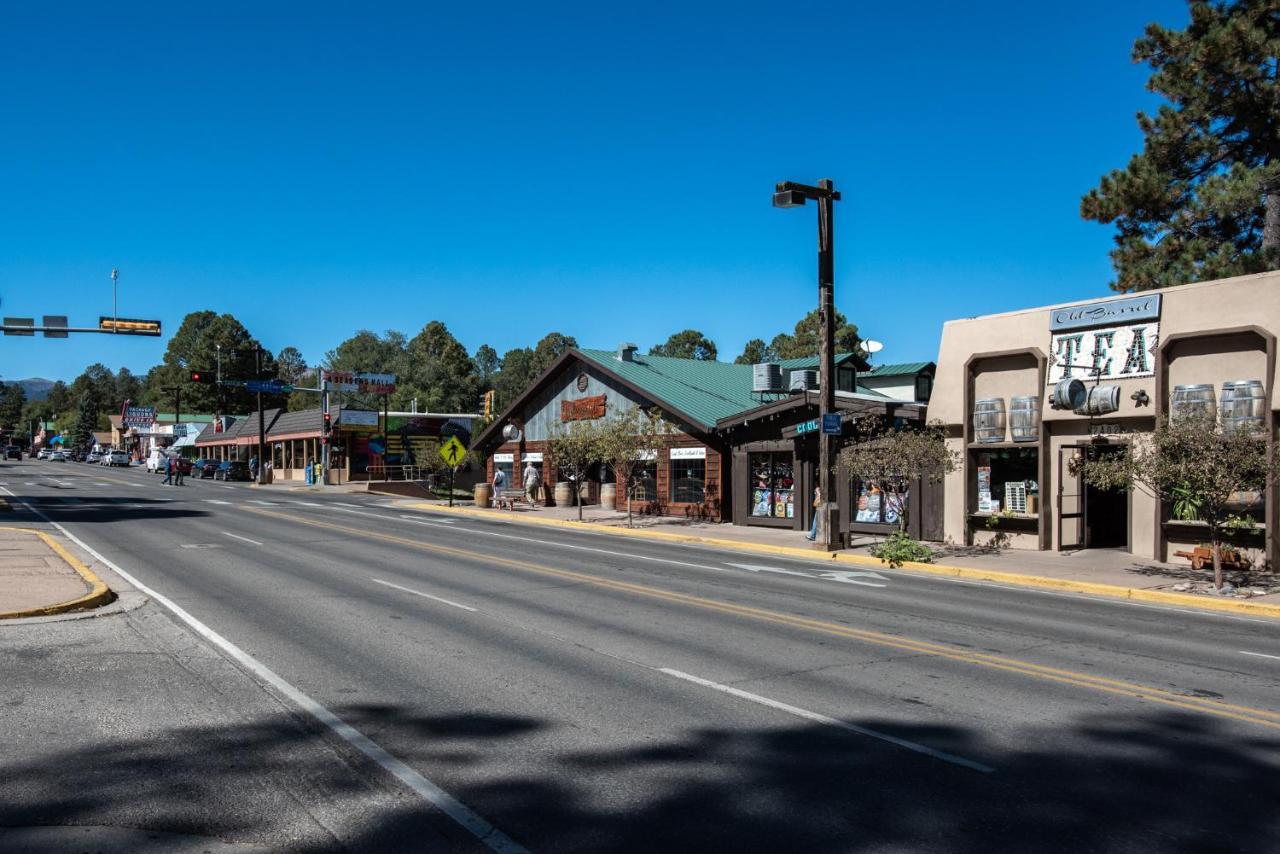 Apache Village 9, Queen Bed, Midtown, Pet Friendly, Sleeps 2 Ruidoso Exterior photo
